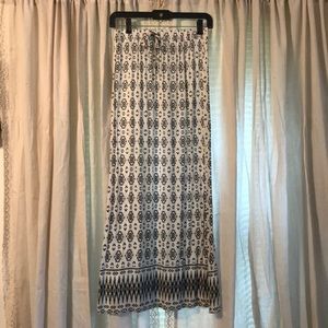 Black and white tribal printed maxi skirt.